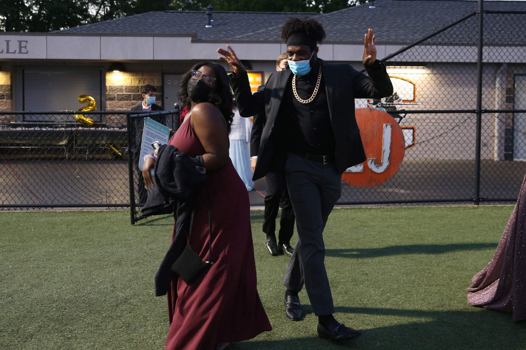 050121-cdp-news-chsprom163.JPG